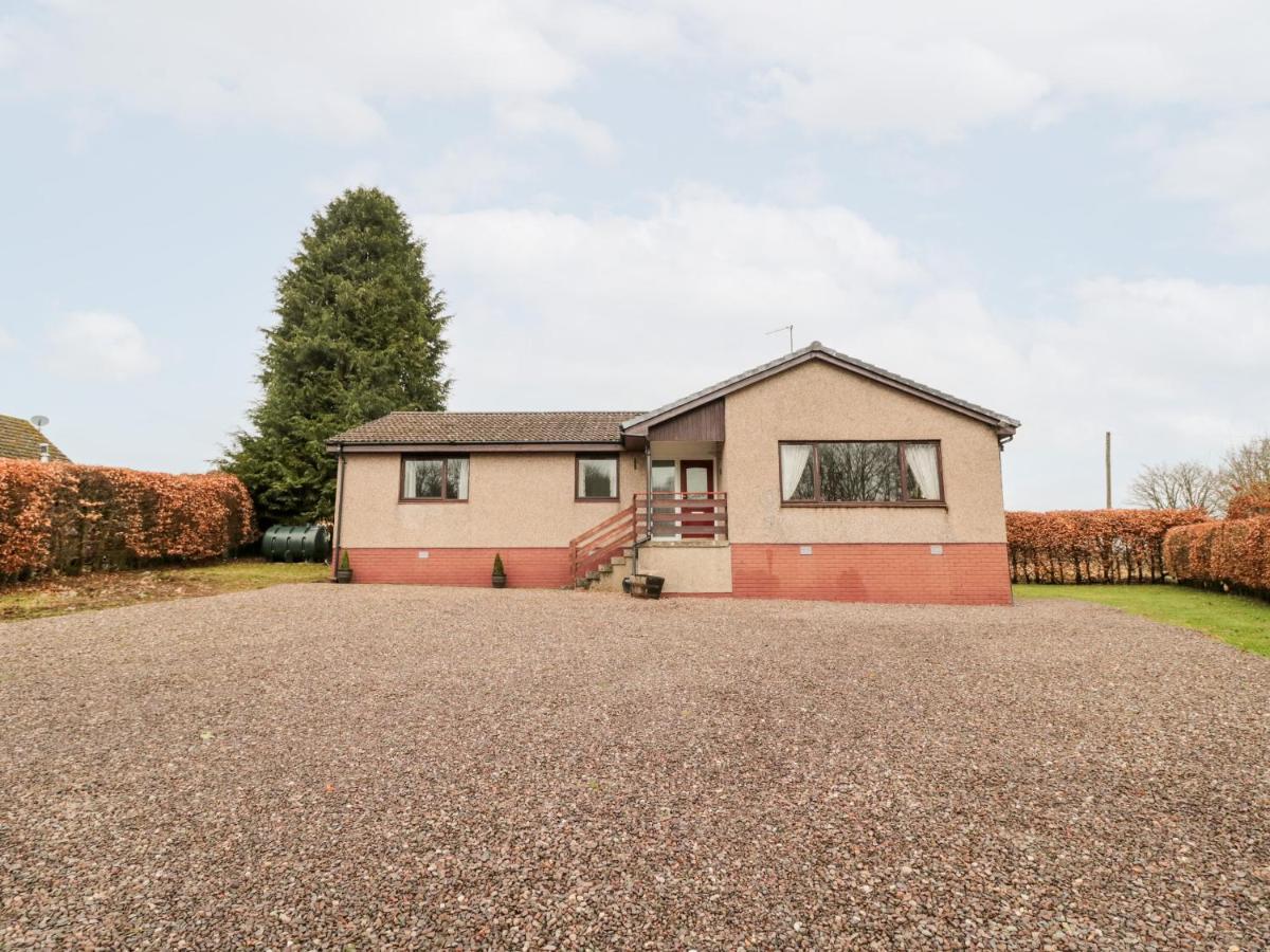 Broombaulks Farm Bungalow Jedburgh Eksteriør bilde